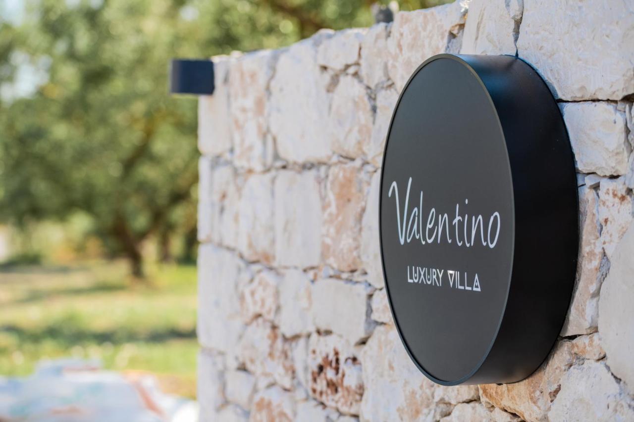 Valentino Luxury Villa Plános Esterno foto